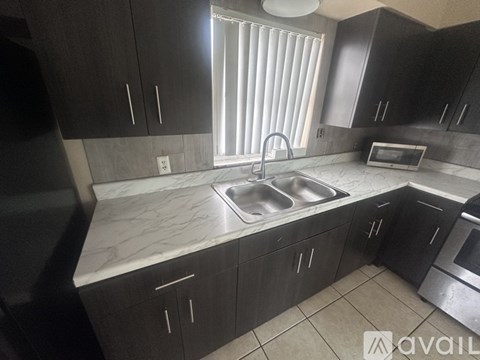 626 Royalty Court 2 Beds Apartment for Rent