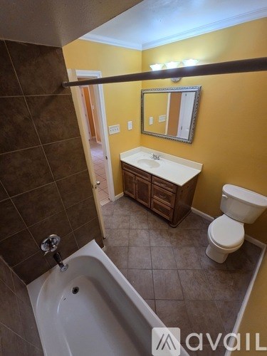 511 E Genie St 3 Beds Apartment for Rent
