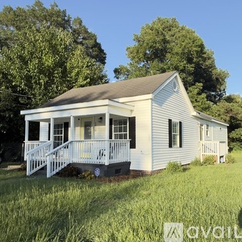 1010 North Center Street 3 Beds Apartment for Rent