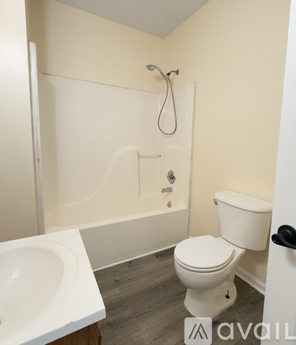 1010 North Center Street 3 Beds Single Family Home for Rent - Photo gallery 4