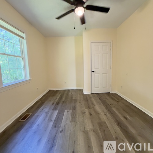 1010 North Center Street 3 Beds Single Family Home for Rent - Photo gallery 5