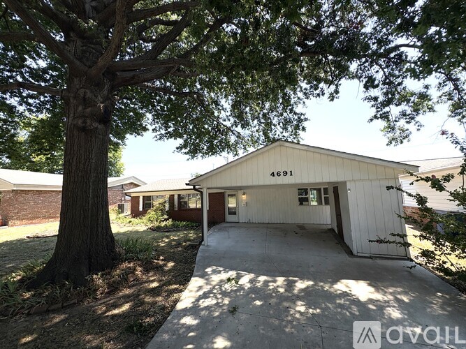 4691 South Winston Avenue 3 Beds Single Family Home for Rent - Photo gallery 2