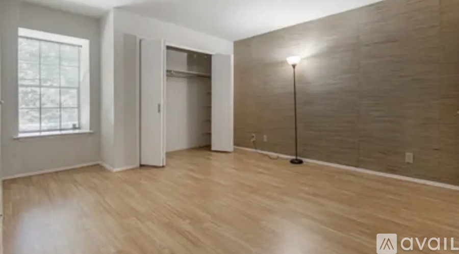 7834 Broadway 2 Beds Condo for Rent - Photo gallery 5