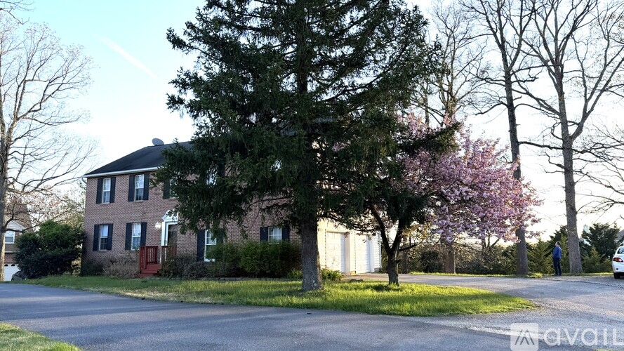 5283 Ilchester Road 4 Beds Single Family Home for Rent - Photo gallery 4