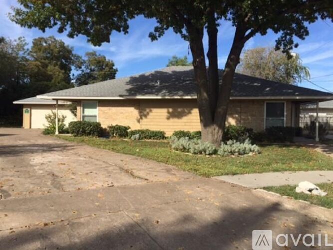 2430 Lakeview Circle 2 Beds Townhouse for Rent - Photo gallery 1