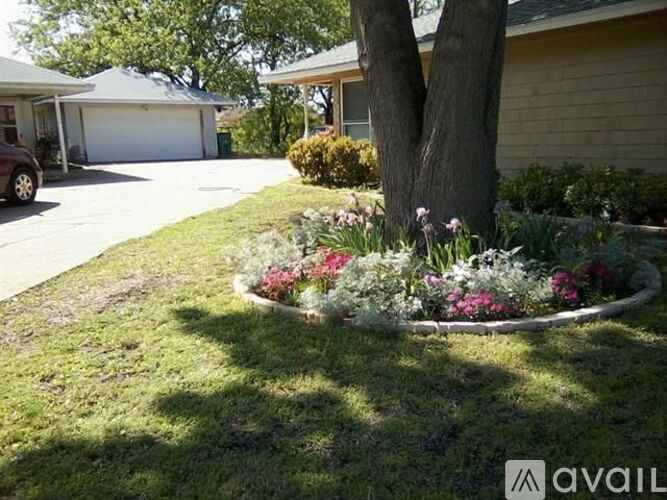2430 Lakeview Circle 2 Beds Townhouse for Rent - Photo gallery 3