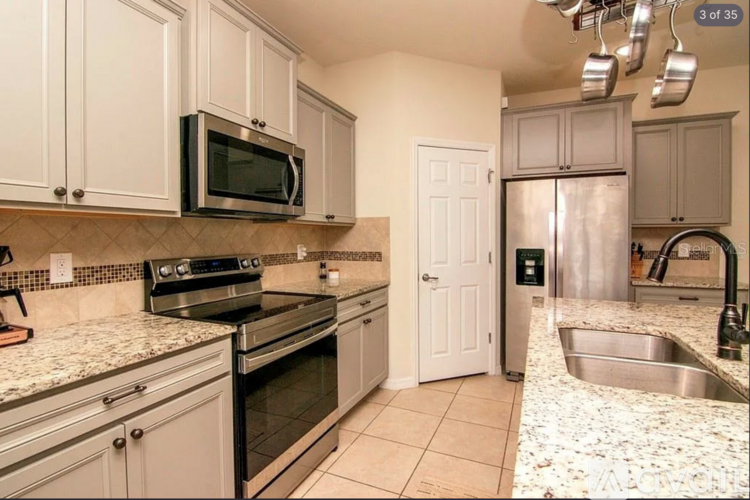 9204 Hillcroft Drive 3 Beds Townhouse for Rent - Photo gallery 2