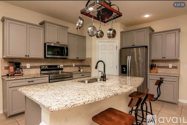 9204 Hillcroft Drive 3 Beds Townhouse for Rent - Photo gallery 3