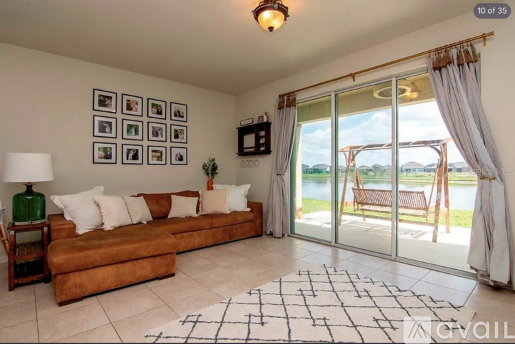 9204 Hillcroft Drive 3 Beds Townhouse for Rent - Photo gallery 4