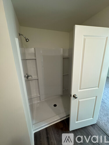 487 Hewett Landing Drive 4 Beds Single Family Home for Rent - Photo gallery 5