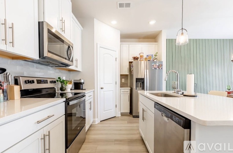 4616 Ridge Bend Drive 3 Beds Apartment for Rent - Photo gallery 4