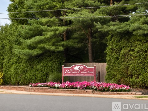 5 Dennison Place 3 Beds Apartment for Rent