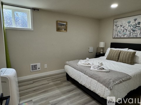 5002 Green Lake Way North 3 Beds Apartment for Rent