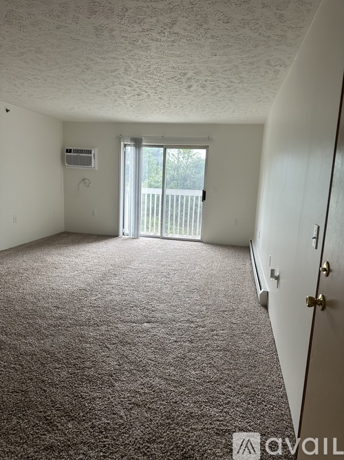 1193 S Latson Rd 2 Beds Apartment for Rent - Photo gallery 3