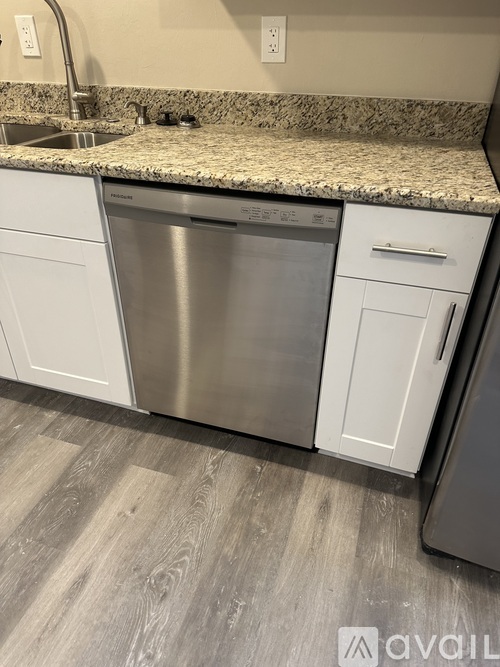 12491 Stimmel Avenue 2 Beds Apartment for Rent - Photo gallery 3