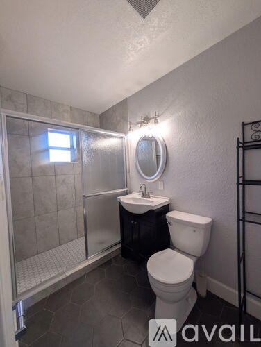 1019 South 4th Avenue 2 Beds Single Family Home for Rent - Photo gallery 3