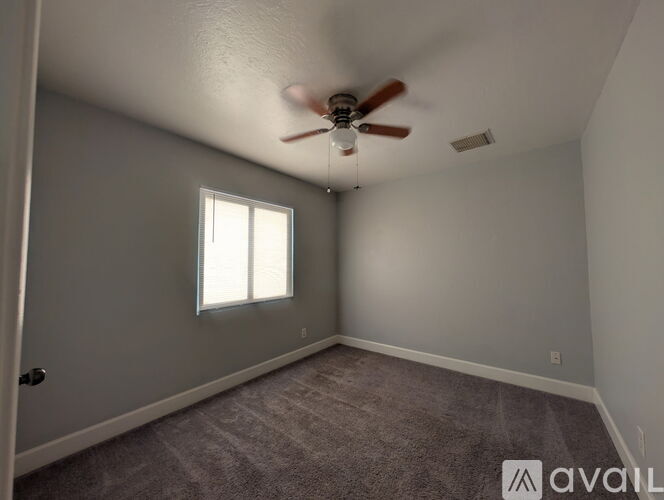 1019 South 4th Avenue 2 Beds Single Family Home for Rent - Photo gallery 4