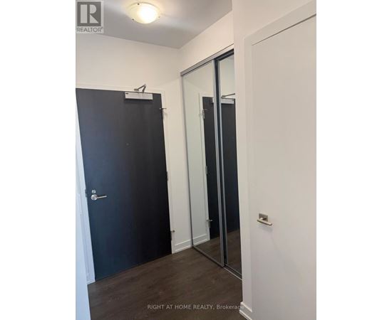 1806 - 609 AVENUE ROAD 3 Beds Apartment, Condo, Home for Rent - Photo gallery 4