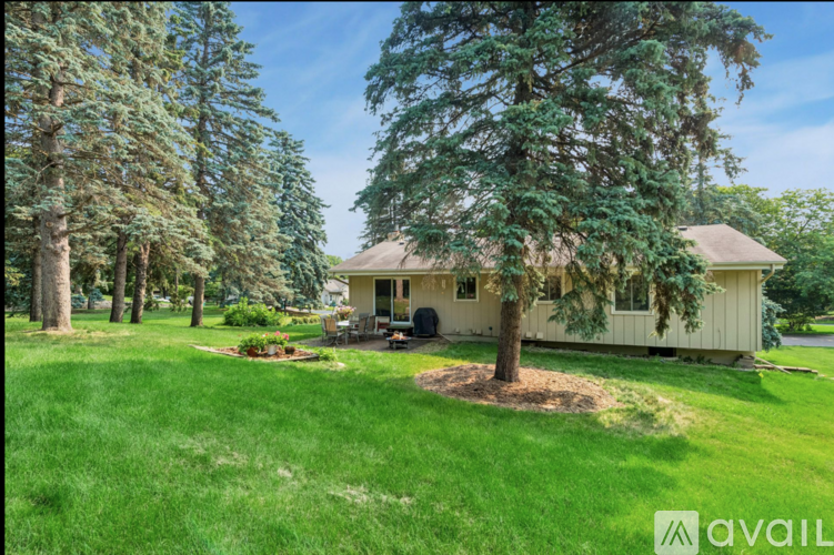 163 Upper Lea Lane 3 Beds Single Family Home for Rent - Photo gallery 4