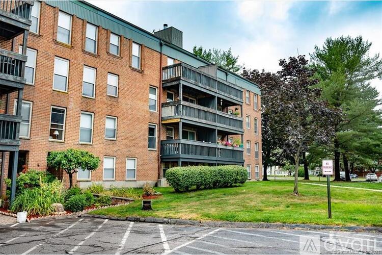 90 Kane St 2 Beds Apartment for Rent - Photo gallery 1