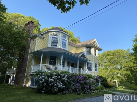 9 Stanton Road 3 Beds Apartment for Rent