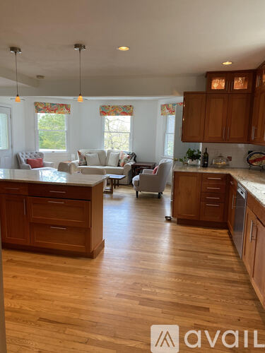 9 Stanton Road 3 Beds Single Family Home for Rent - Photo gallery 5