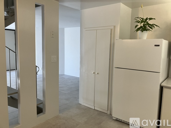 1250 Cave St 2 Beds Condo for Rent - Photo gallery 5