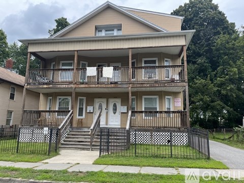 497 Edgewood St 3 Beds Apartment for Rent