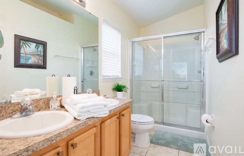 2178 Royal Ridge Drive 5 Beds Single Family Home for Rent - Photo gallery 4