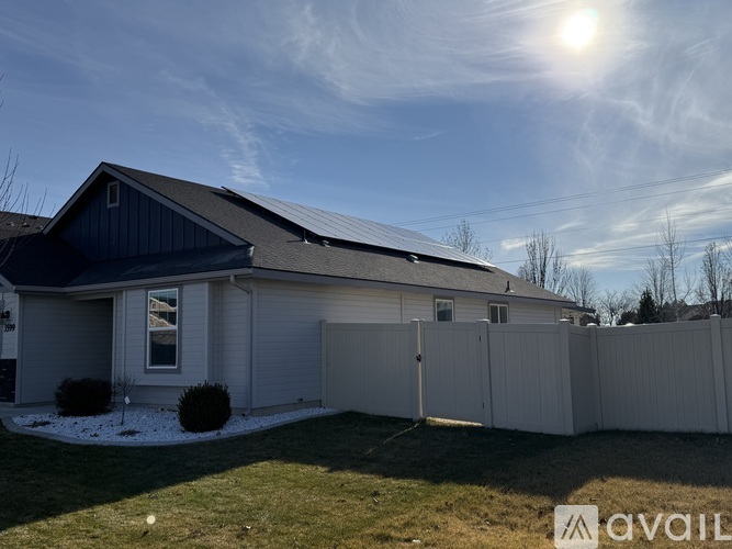 3599 East Warm Creek Avenue 3 Beds Single Family Home for Rent - Photo gallery 2
