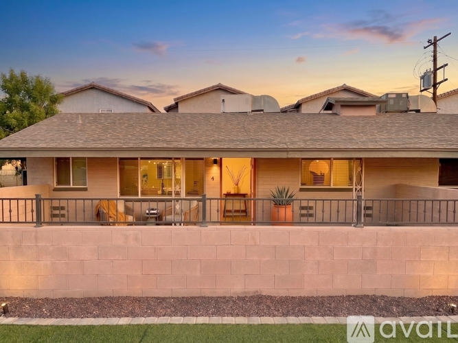 3024 N 39th St 1 Apartment for Rent - Photo gallery 3