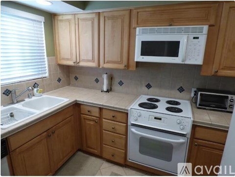 12178 Rancho Bernardo Rd 2 Beds Apartment for Rent
