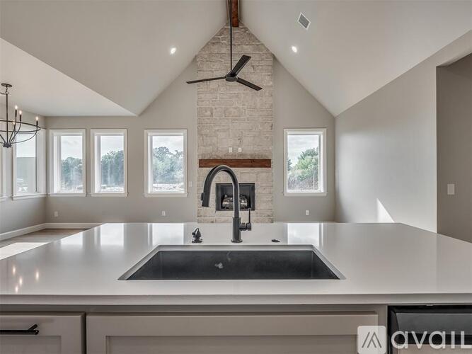 928 Kyle Drive 3 Beds Single Family Home for Rent - Photo gallery 5