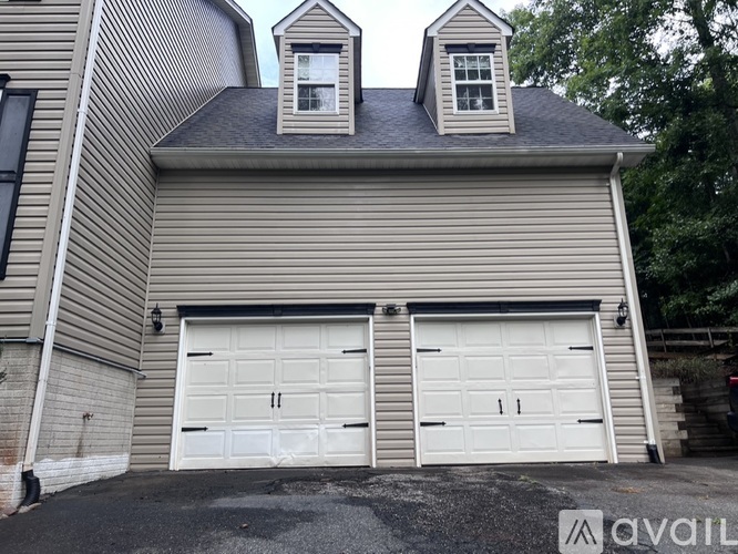 991 Carodon Drive 4 Beds Single Family Home for Rent - Photo gallery 2
