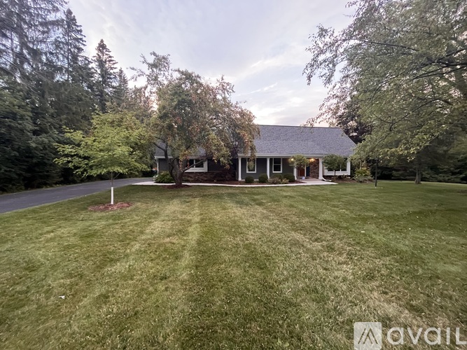 720 West Dandelion Lane 3 Beds Single Family Home for Rent - Photo gallery 1