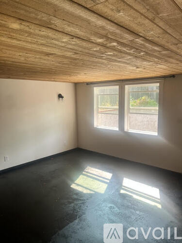 1306 Grand Pl 4 Beds Single Family Home for Rent - Photo gallery 2