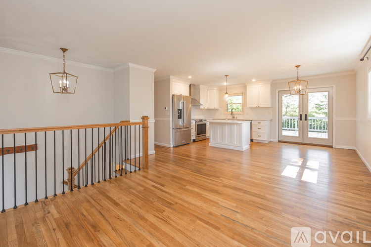 502 Stonewall Avenue 4 Beds Single Family Home for Rent - Photo gallery 5