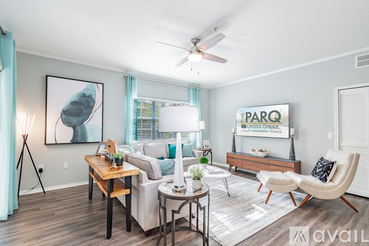 10821 Cross Creek Boulevard 2 Beds Apartment for Rent - Photo gallery 2
