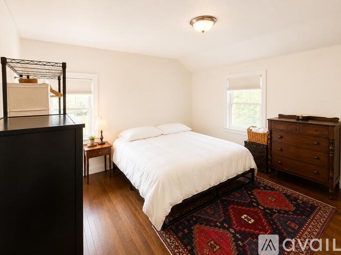 4512 Windom Place Northwest 3 Beds Single Family Home for Rent - Photo gallery 3