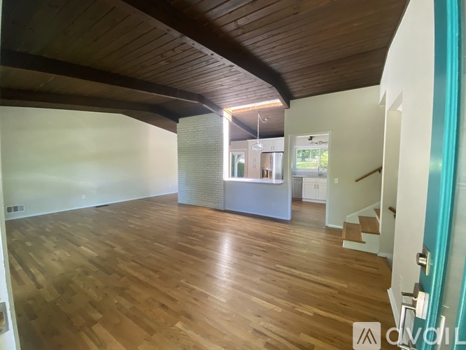 6686 Ridge Moore Drive Northwest 4 Beds Single Family Home for Rent - Photo gallery 4