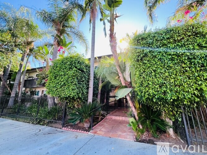 6911 Milwood Ave 1 Apartment for Rent - Photo gallery 3