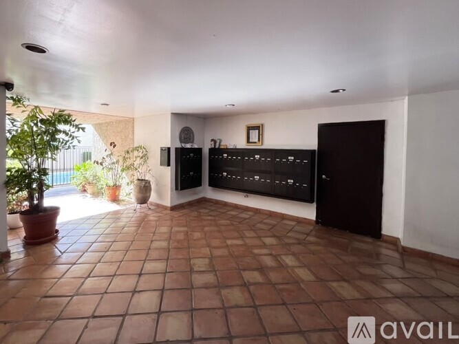 6911 Milwood Ave 1 Apartment for Rent - Photo gallery 5