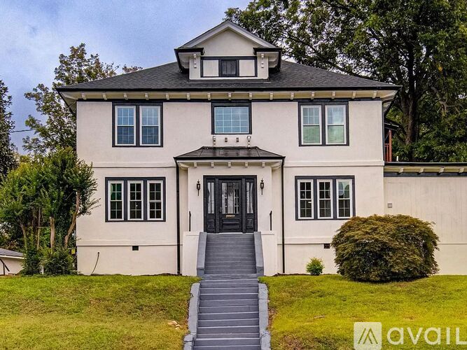 1523 W 1st St 4 Beds Single Family Home for Rent - Photo gallery 1