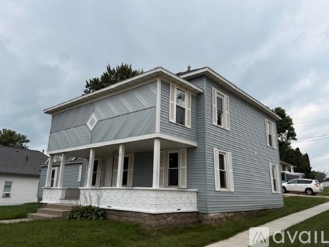 400 South Main Street 4 Beds Apartment for Rent