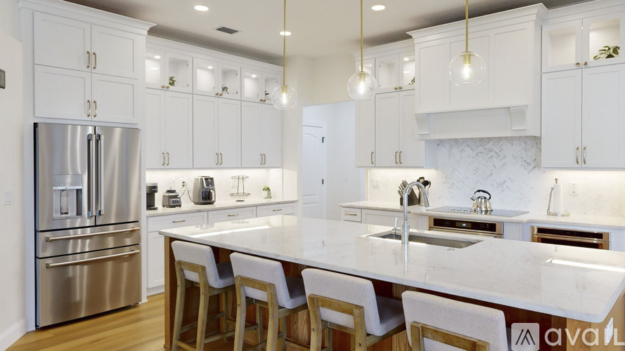 109 16th Street 3 Beds Single Family Home for Rent - Photo gallery 2