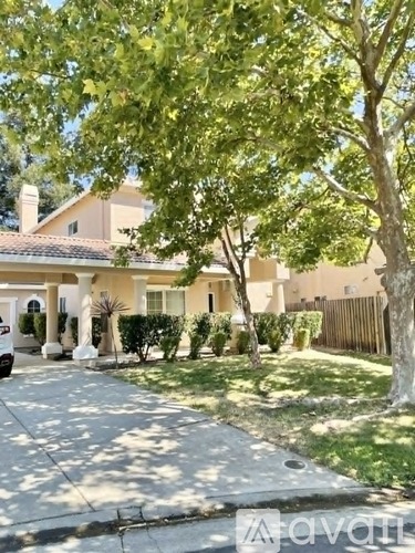 58 Penelope Court 4 Beds Single Family Home for Rent - Photo gallery 3