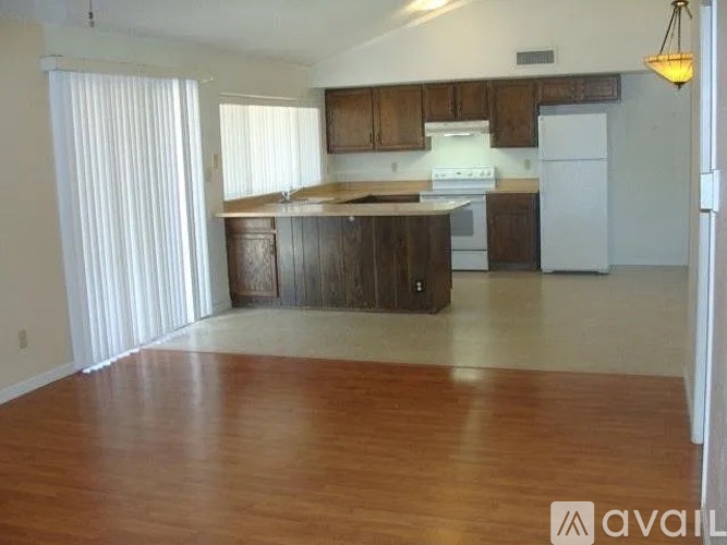 2698 W McNair St 3 Beds Single Family Home for Rent - Photo gallery 3