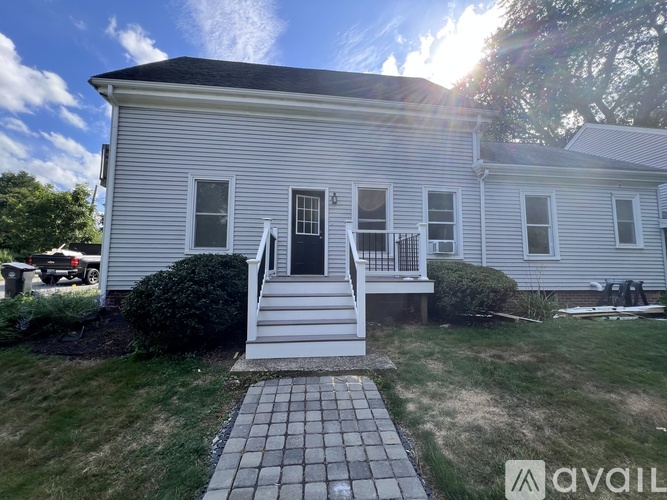 34 Maynard Ave 2 Beds Apartment for Rent - Photo gallery 2