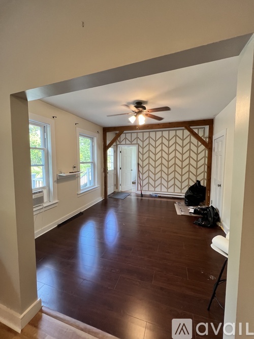 34 Maynard Ave 2 Beds Apartment for Rent - Photo gallery 3