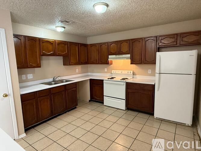 8011 Chipping Dr 2 Beds Townhouse for Rent - Photo gallery 3